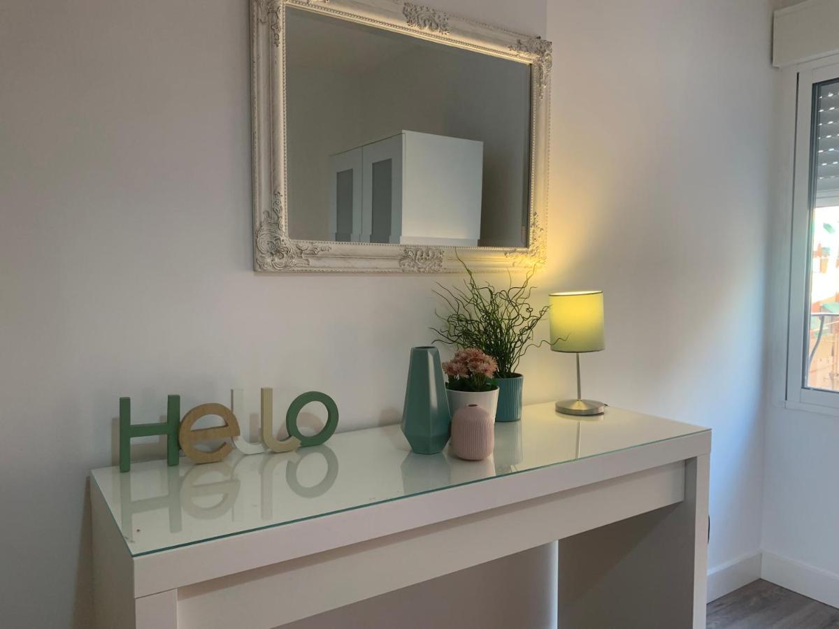 Centro Grupos Malaga Parking Gratis 3 Apartment Ngoại thất bức ảnh
